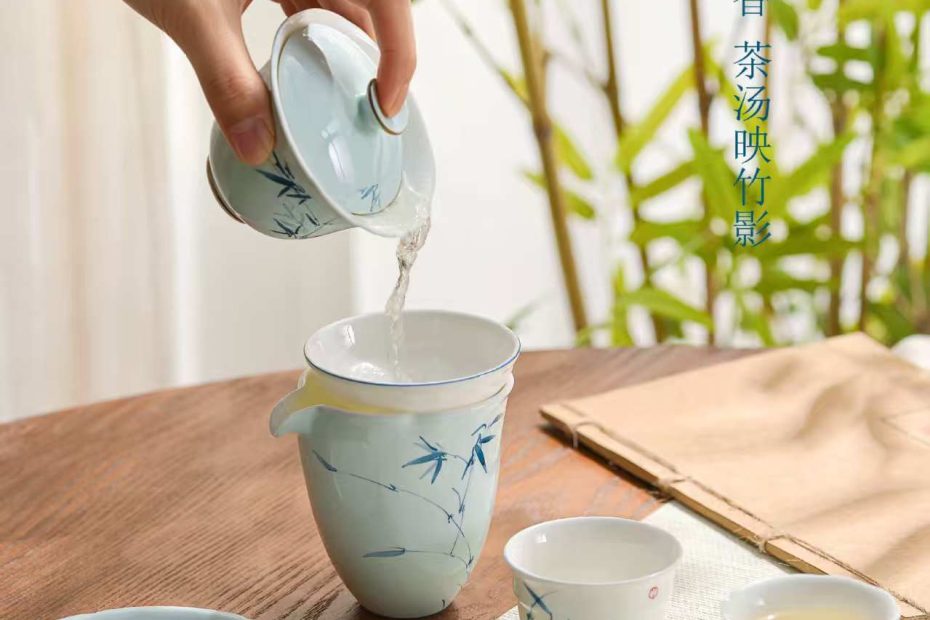 唐山骨质瓷 手绘茶具Hand Painted Bone China ,手绘骨质瓷竹子茶具，清新脱俗的文艺风，是日式茶具的典范，适合写字楼，茶室使用欣赏。提高您的档次和逼格。